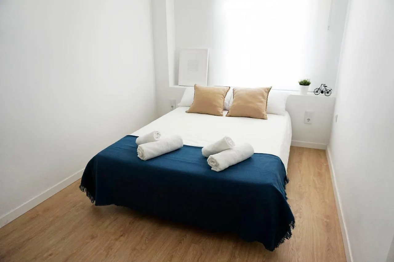 Ronda Chic Apartments - C/ Lauria - Centro Ciudad 0*,  Spagna